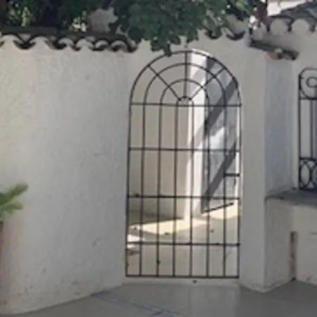 Villa Belvilla By Oyo Villa Rivas